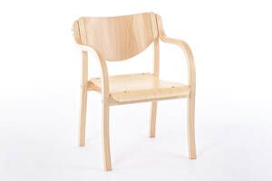 Unser Holzstuhl mit Armlehnen Orlando AL lässt sich überall stellen Unser Holzstuhl mit Armlehnen Orlando AL lässt sich überall stellen